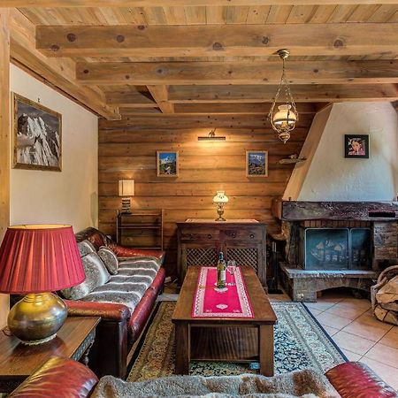 Chalet Blackbushe - Traditional Chalet - Alpes Travel - Sleeps 4-6 莱苏什 外观 照片