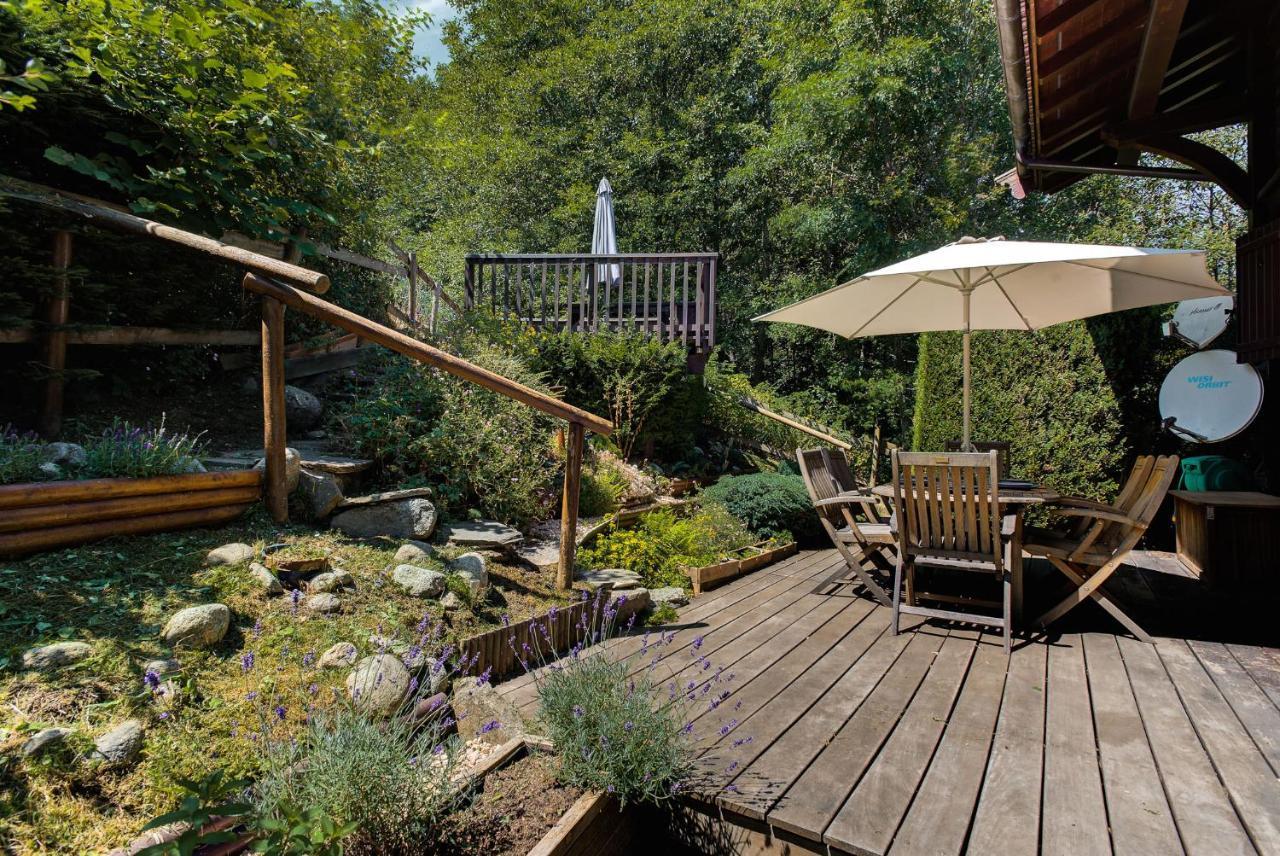 Chalet Blackbushe - Traditional Chalet - Alpes Travel - Sleeps 4-6 莱苏什 外观 照片