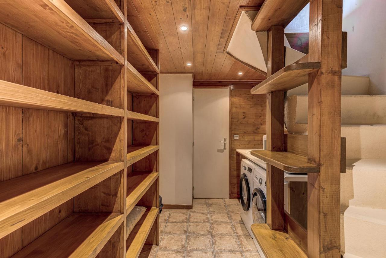 Chalet Blackbushe - Traditional Chalet - Alpes Travel - Sleeps 4-6 莱苏什 外观 照片
